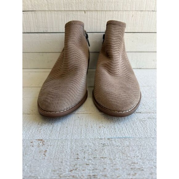 Lucky Brand LP-Farel Women’s Ankle Boots 8.5M Taupe Suede Block Heel Booties Zip - Picture 4 of 8